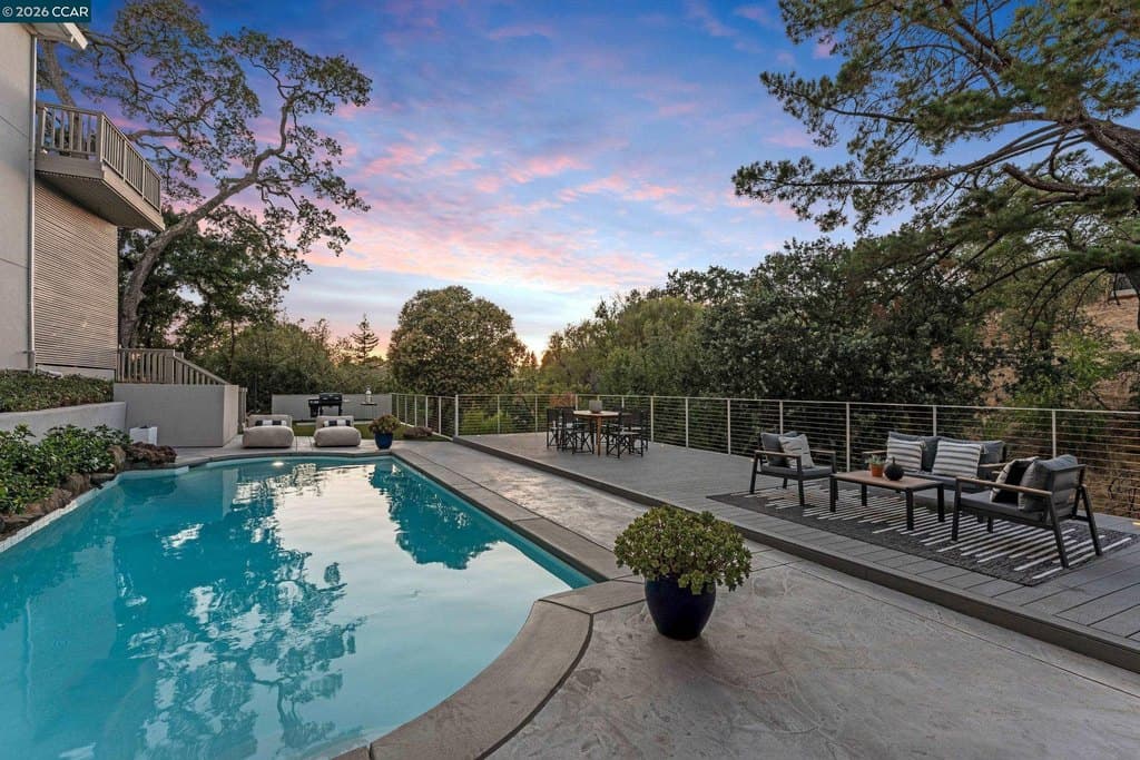 127 Caminar Way, Walnut Creek