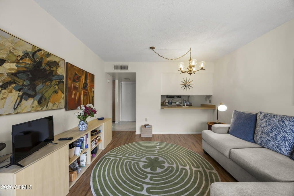 3033 E Devonshire Ave Unit 3015