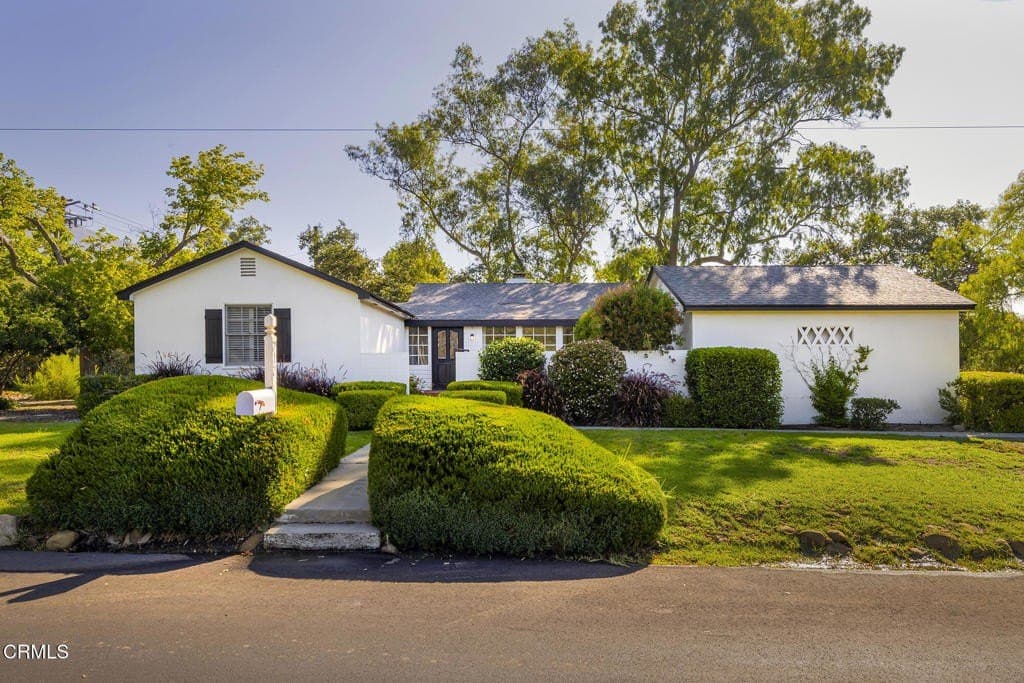 212 Foothill Rd, Ojai