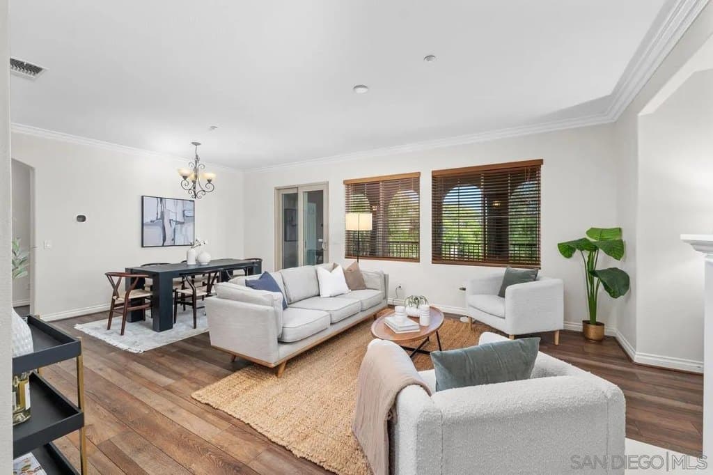 2734 Piantino Cir, San Diego