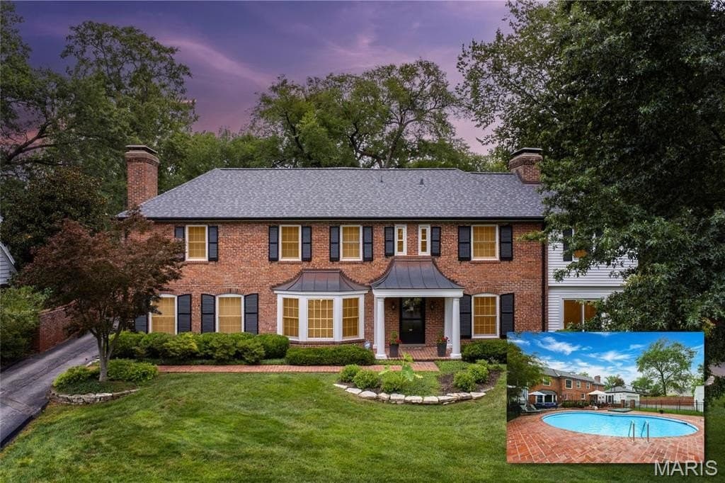 39 Willow Hill Rd, Ladue