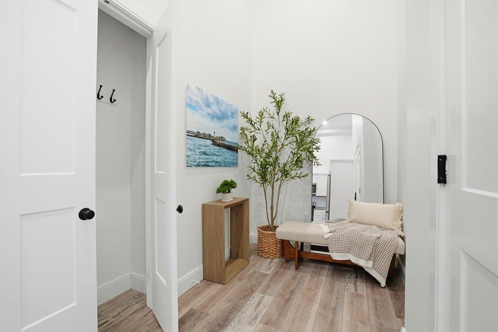 10 Water St Apt 3, Plymouth