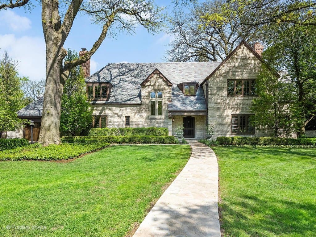 731 S Elm St, Hinsdale