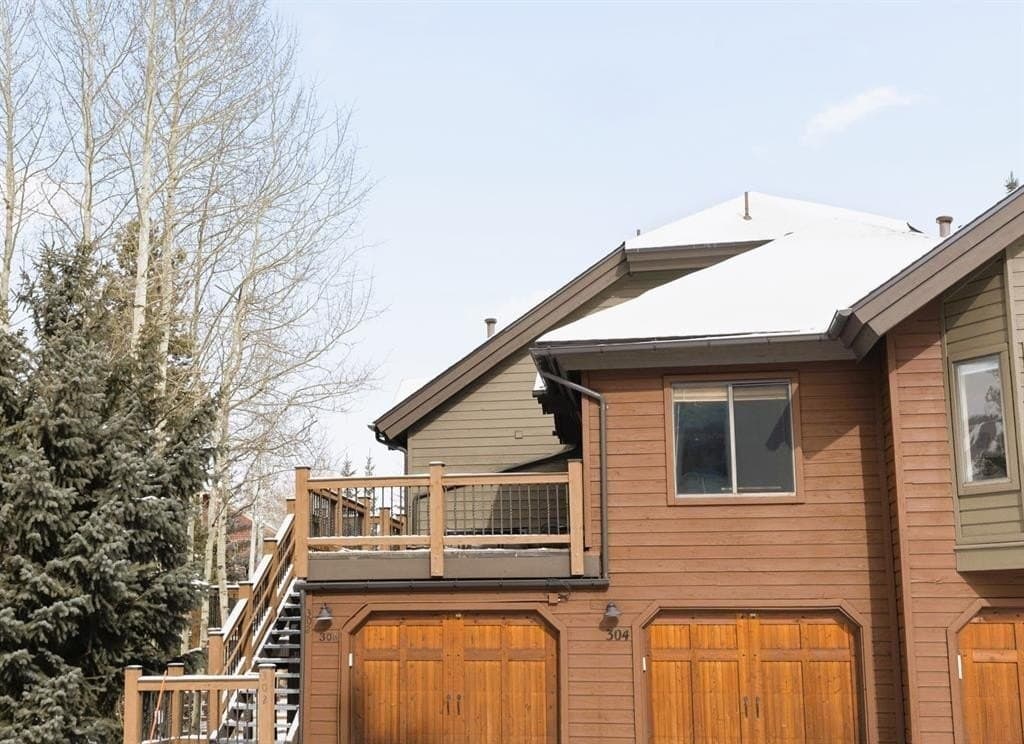 302 Village Point Dr Unit 302, Breckenridge