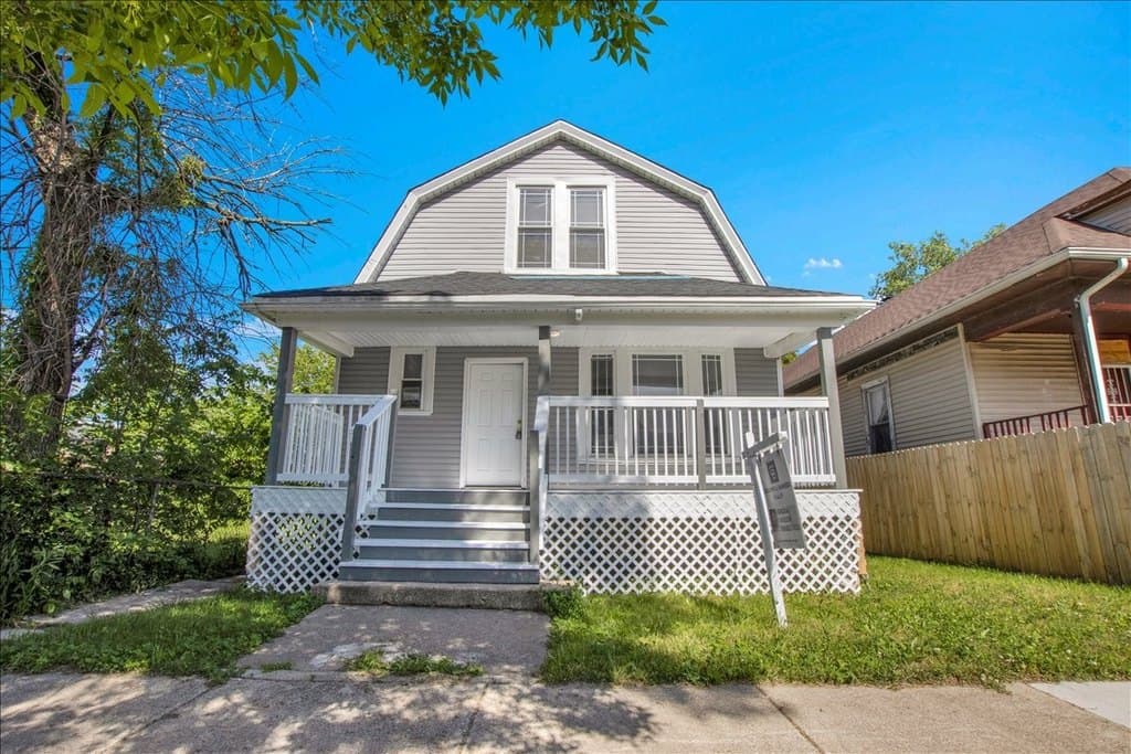 7829 S Escanaba Ave, Chicago