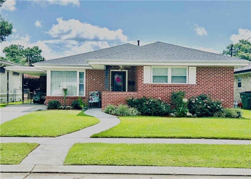 1413 Poinsetta St, Metairie