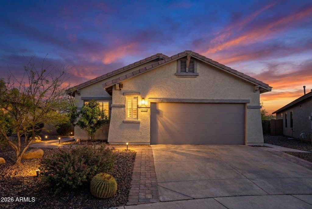 40207 N LA Cantera Dr