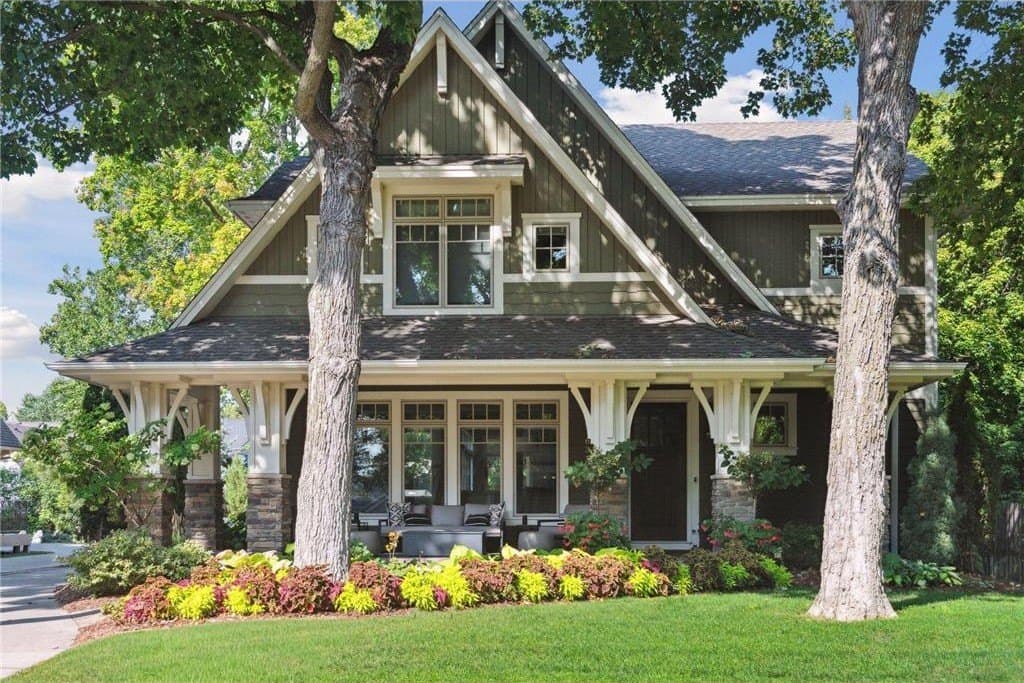 633 Park Street St E, Wayzata