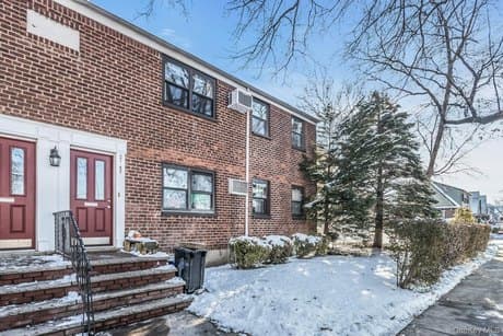 21-47 Utopia Pkwy Unit 2