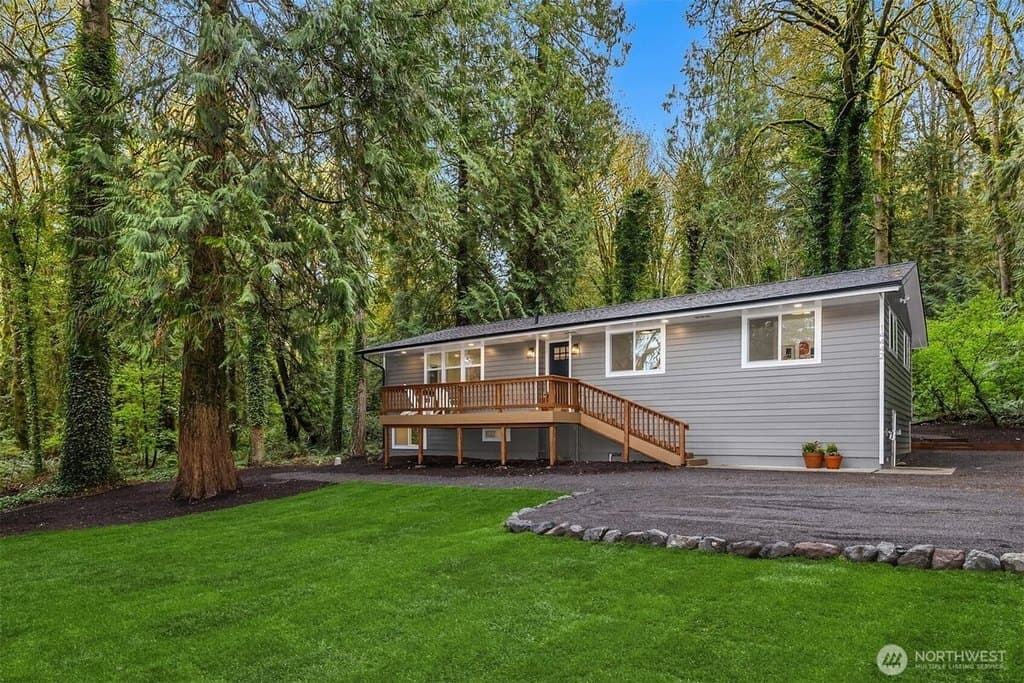 14442 Phelps Rd NE, Bainbridge Island