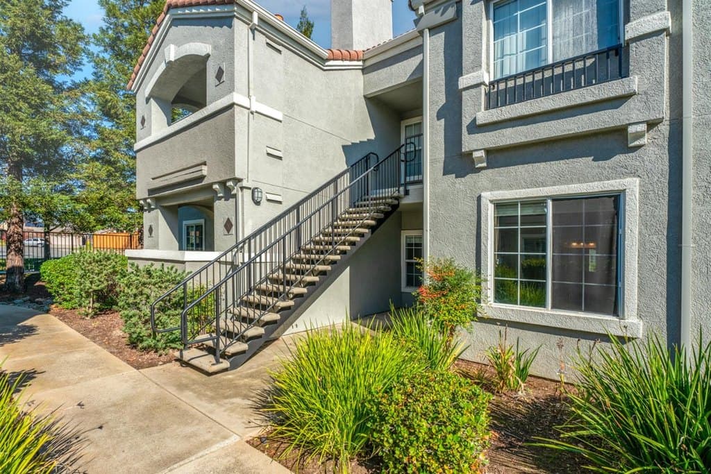 885 Halidon Way Apt 314, Folsom