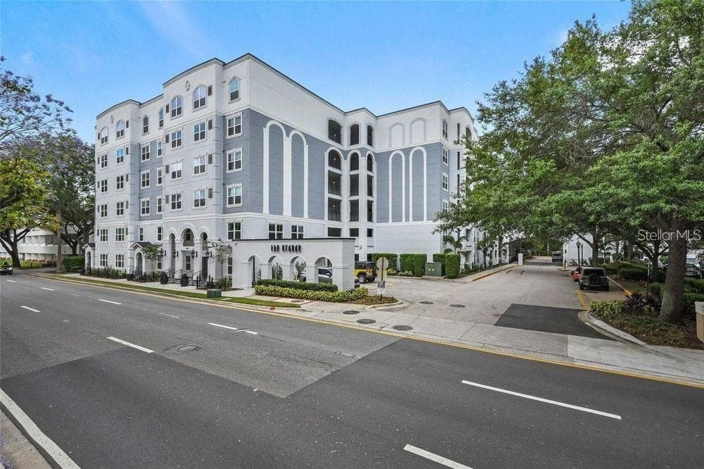 300 E South St Unit 2014, Orlando