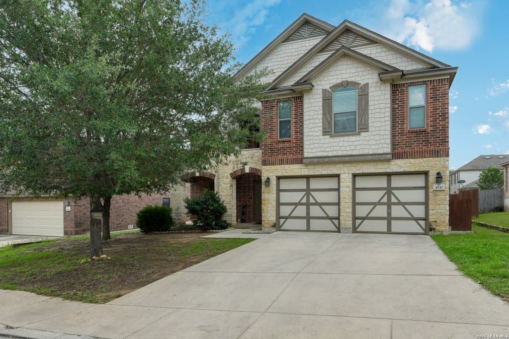 4542 Echo Grv, San Antonio