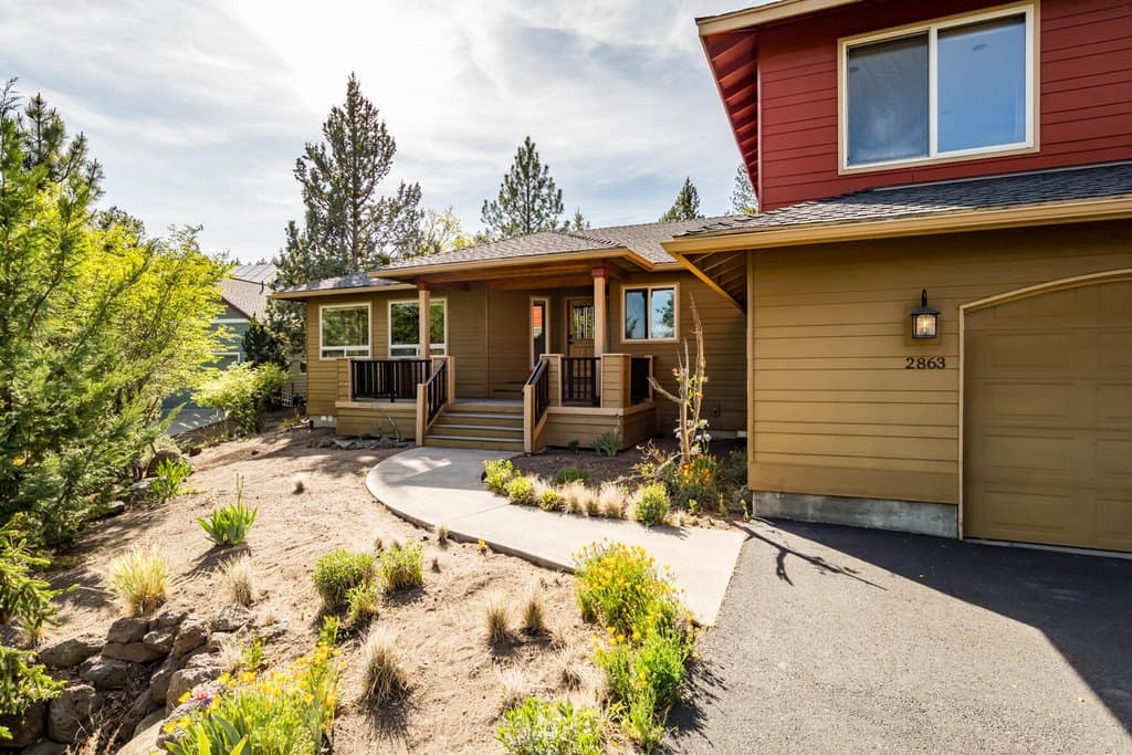 2863 NW Fairway Heights Dr, Bend