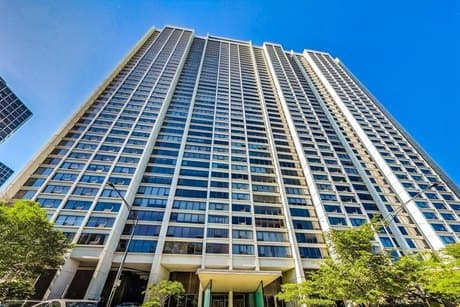 2800 N Lake Shore Dr Apt 414