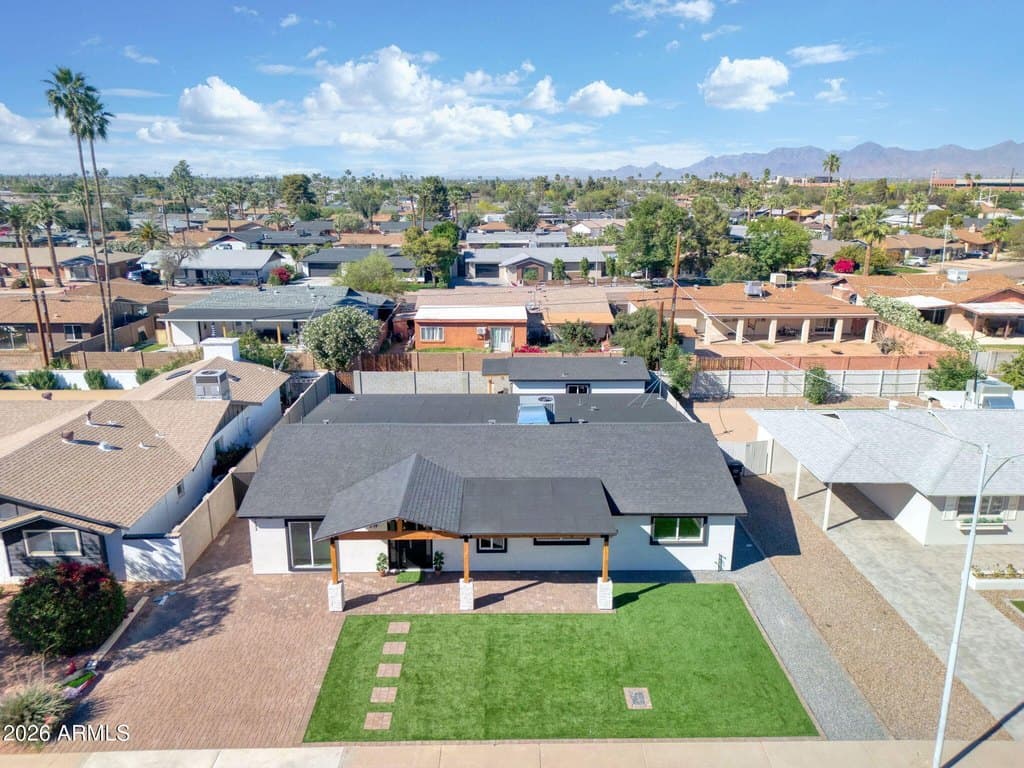 8632 E Highland Ave, Scottsdale