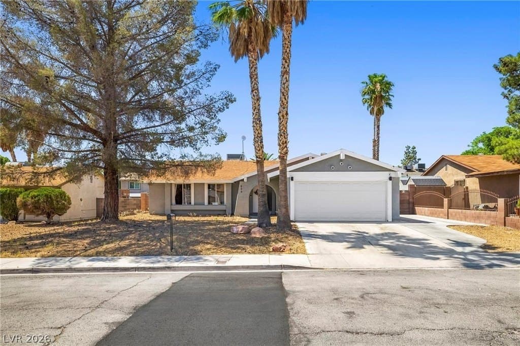 899 El Camino Way, Boulder City