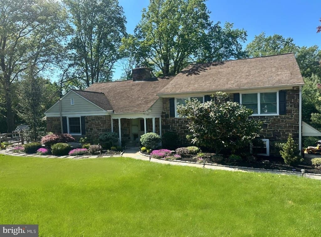1708 Riverview Rd, Gladwyne