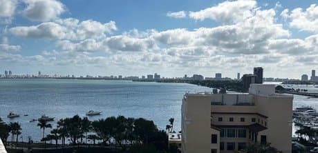 1750 N Bayshore Dr Apt 1104