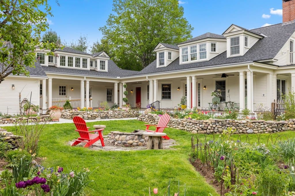 198 Lyme Rd, Hanover
