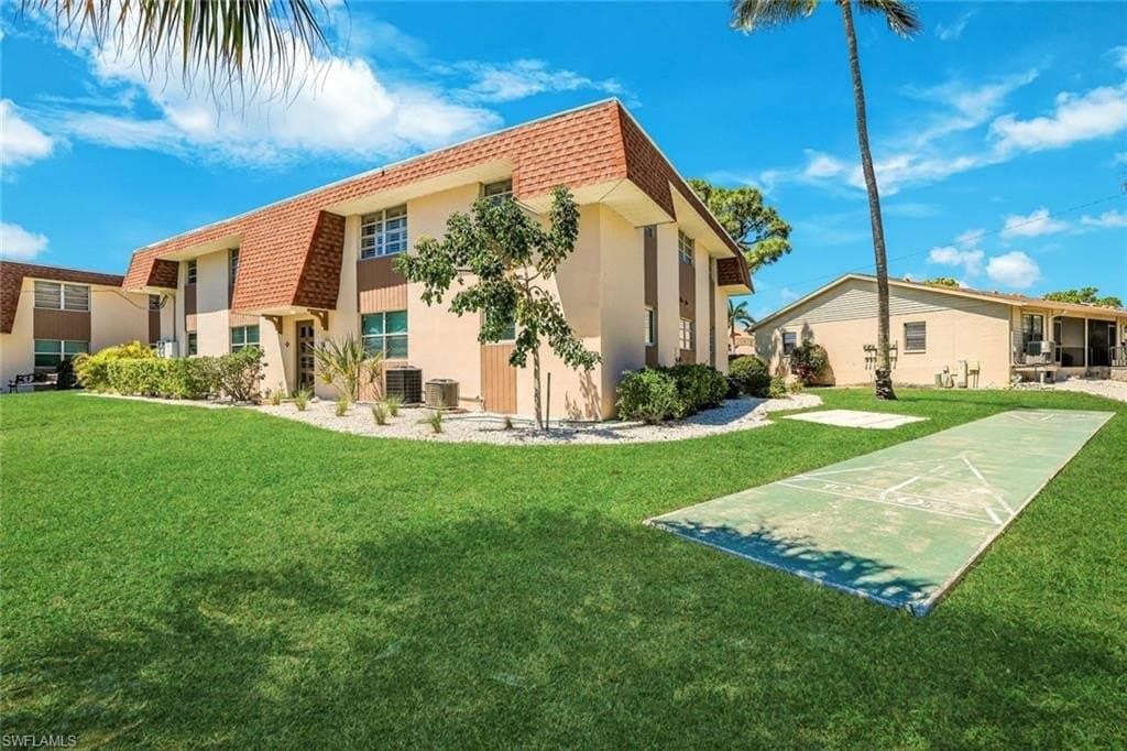 457 Tallwood St Unit 406, Marco Island