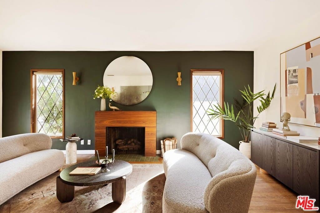 1529 Raymond Ave, Glendale