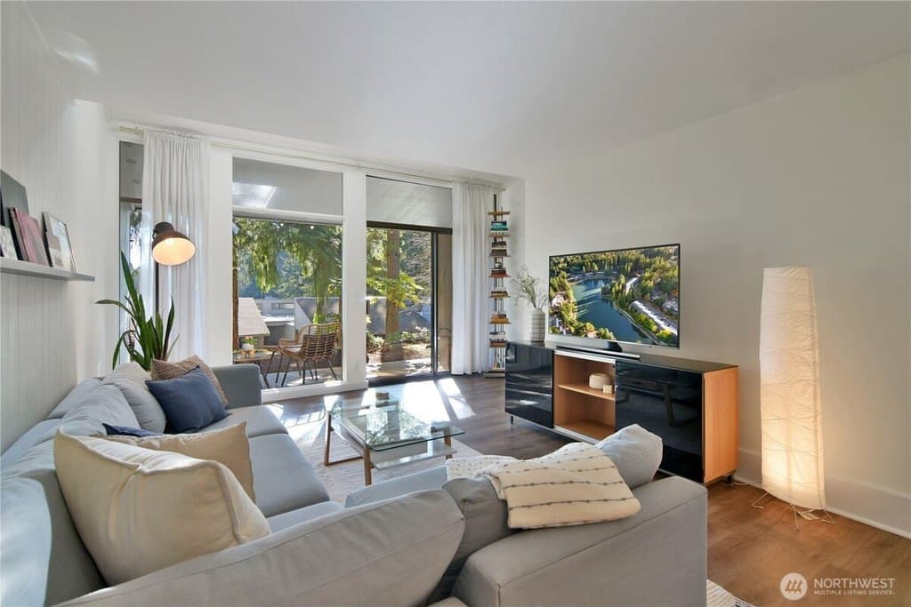 6236 NE 137th Pl Unit 229, Redmond