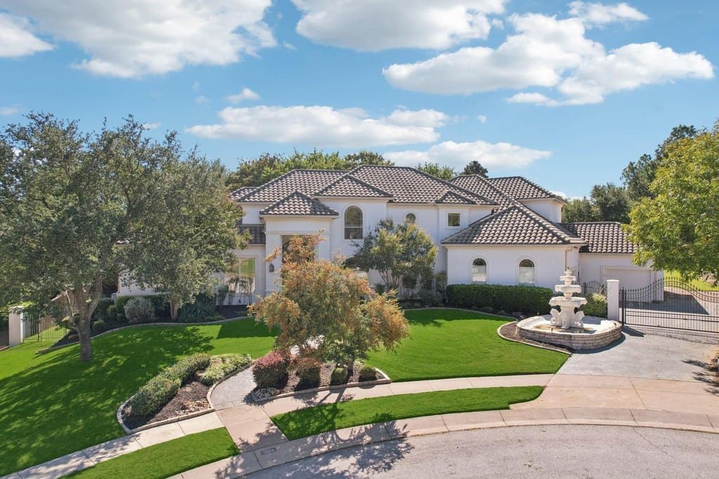 1403 Lands End Ct, Southlake