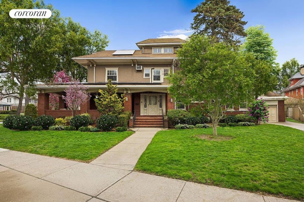 1806 Ditmas Ave, Brooklyn