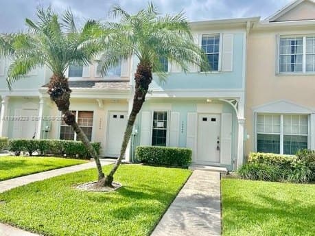 16648 Hemingway Dr