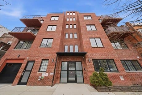 25-74 34th St Unit 3A
