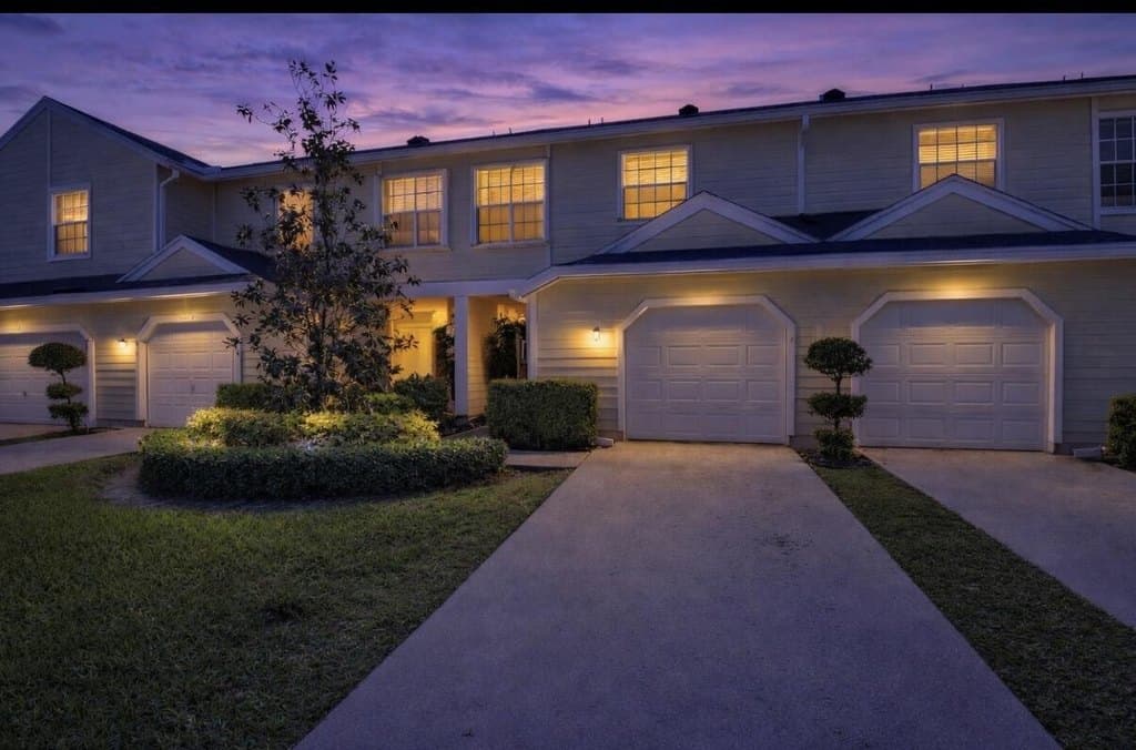 5282 Sapphire Vly, Boca Raton