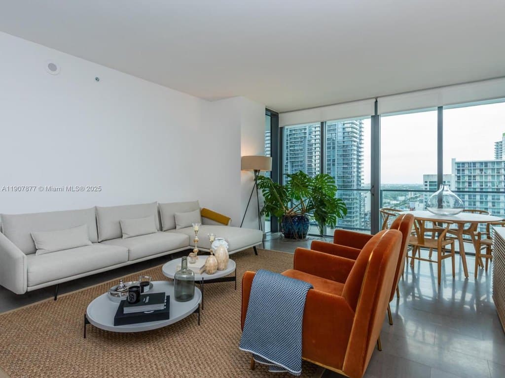 68 SE 6th St Apt 2304