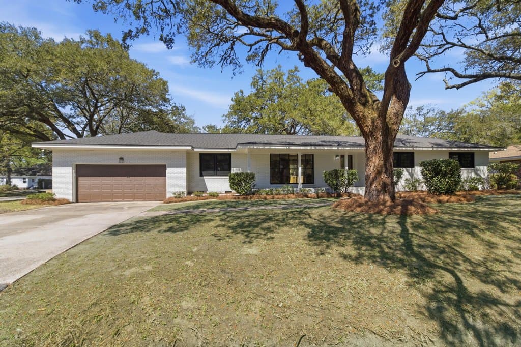 1340 Coleridge St, Charleston