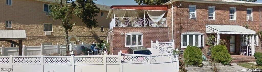 197-31 Carpenter Ave