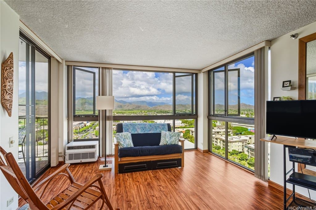 322 Aoloa St Apt 1512, Kailua