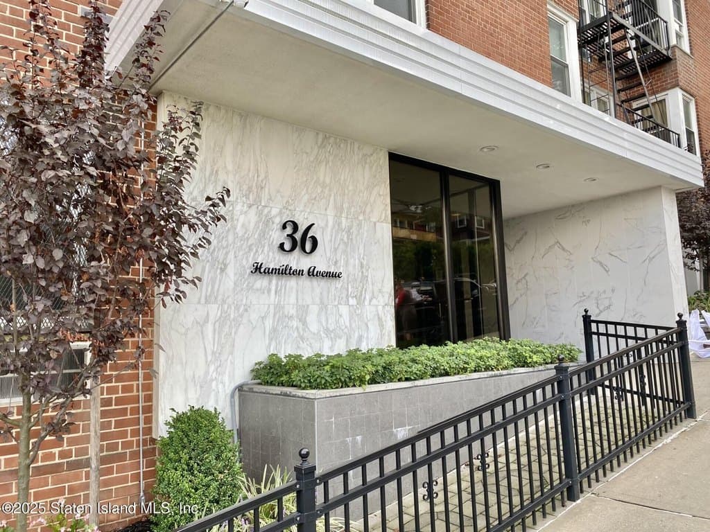 36 Hamilton Ave Apt 3A, Staten Island