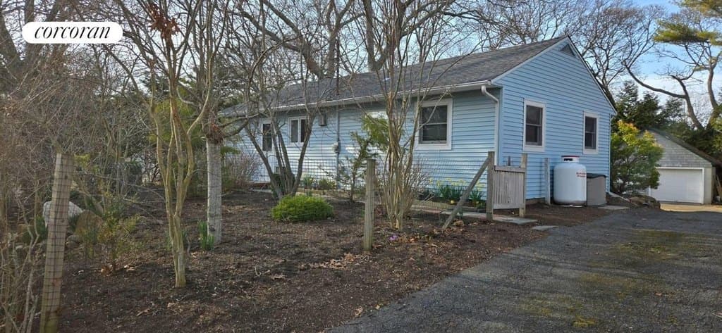 24 Duryea Ave, Montauk