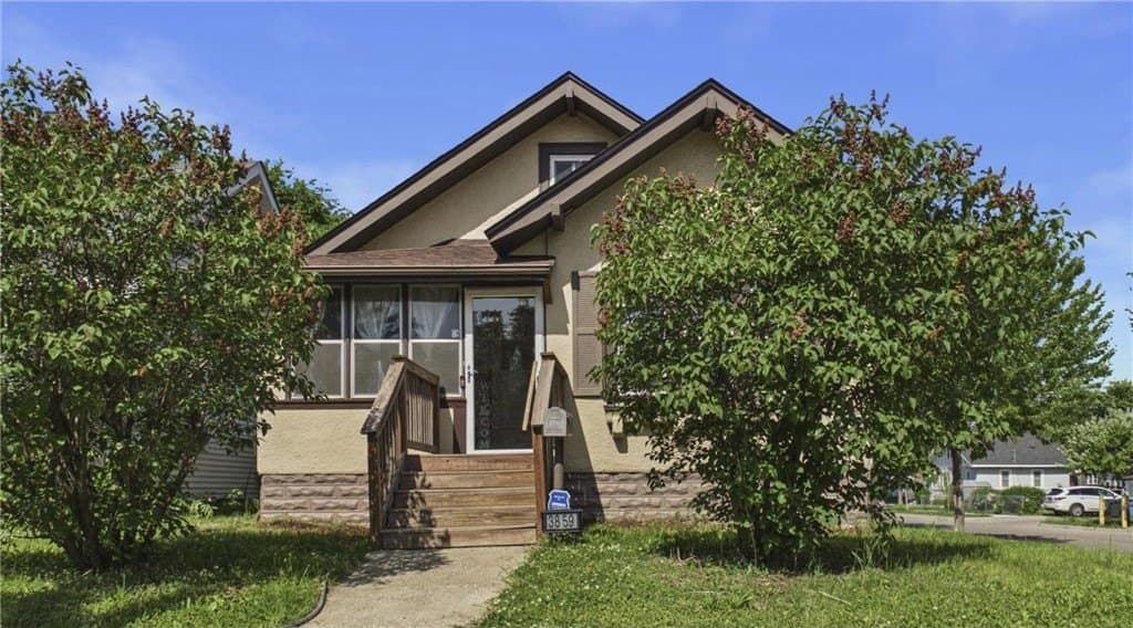 3859 Bryant Ave N, Minneapolis