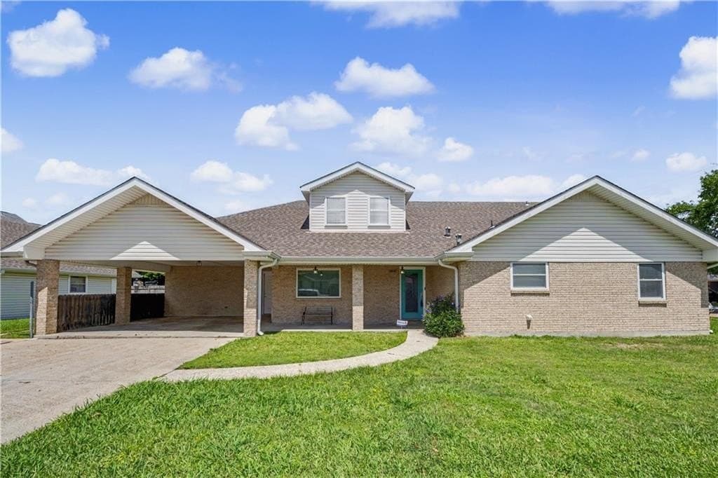 4441 Perkins St, Metairie