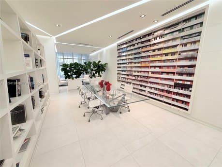 4250 Biscayne Blvd Apt 1014