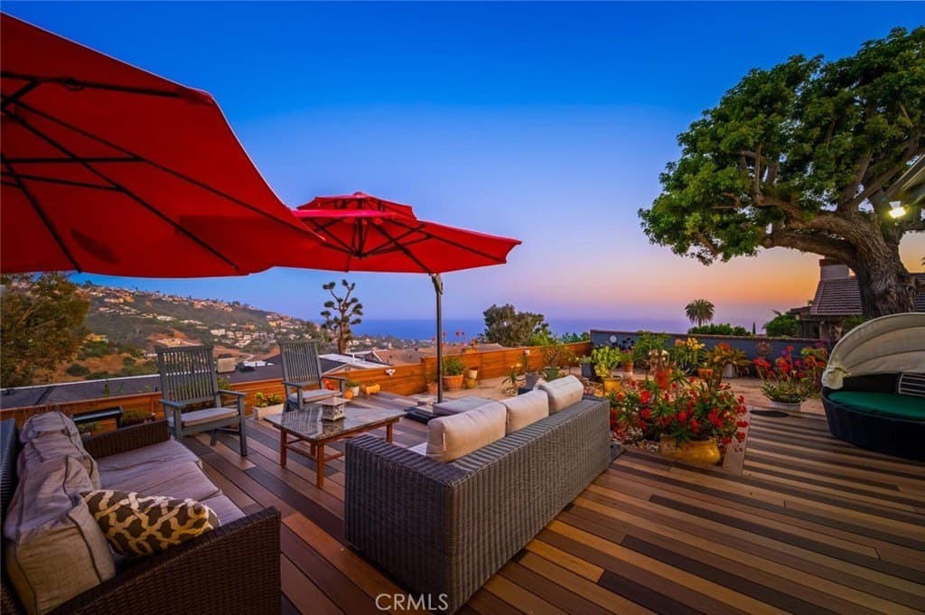 1687 Temple Hills Dr, Laguna Beach