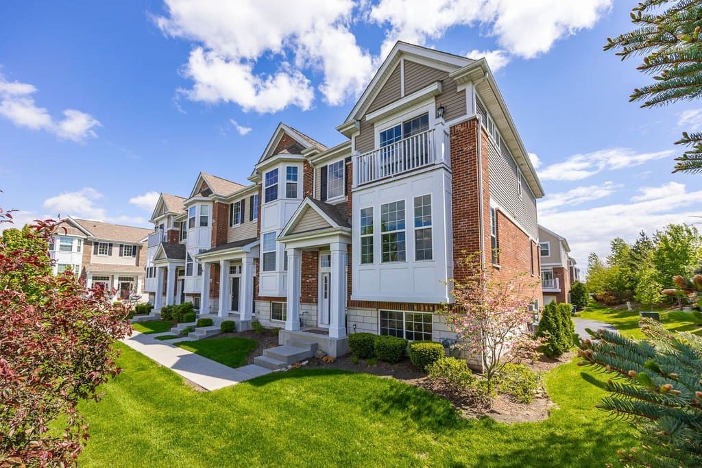 4467 Monroe Ct, Naperville