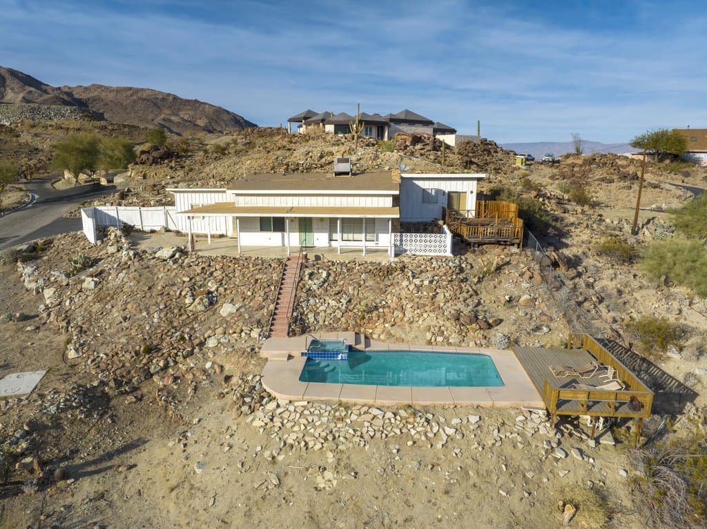 48800 Paisano Rd, Palm Desert