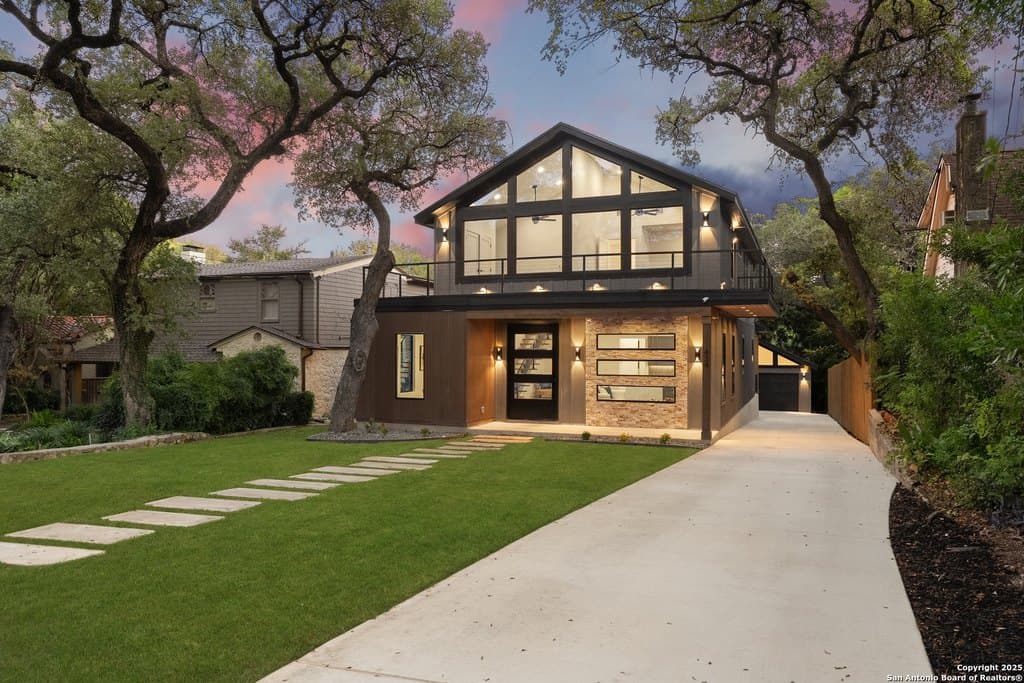 434 College Blvd, Alamo Heights