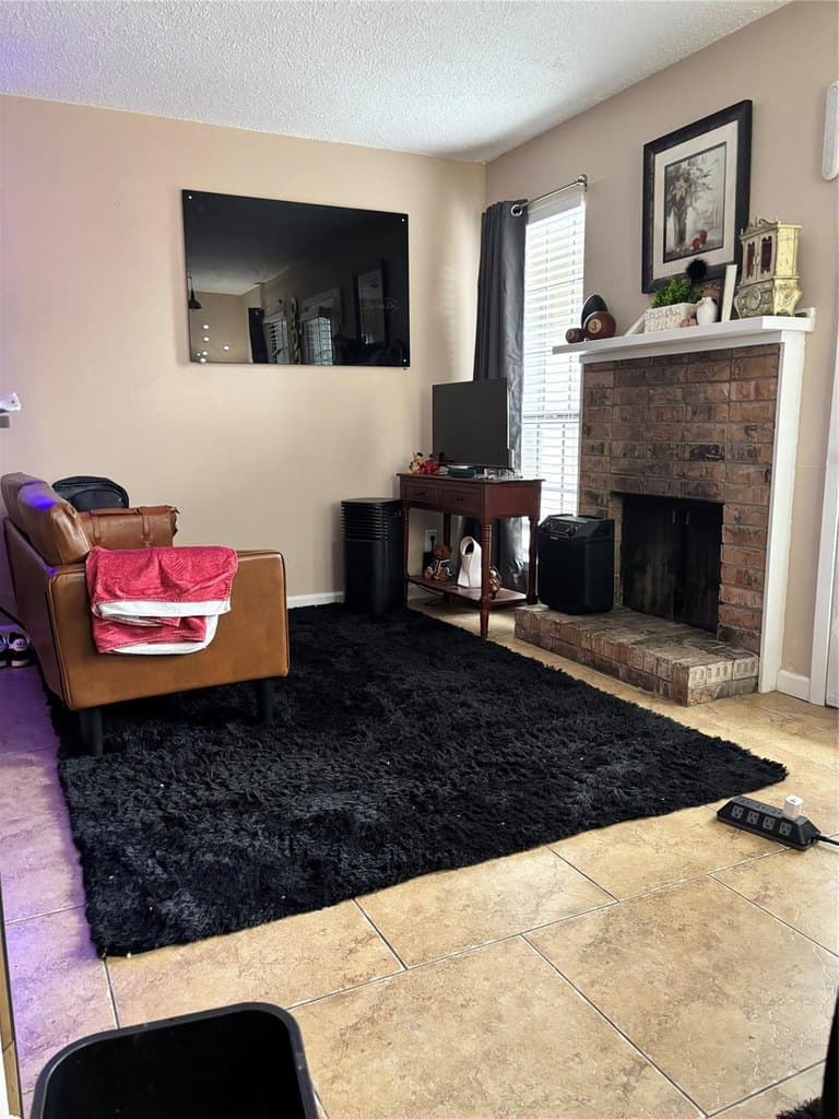 1603 N Garrett Ave Apt 100, Dallas