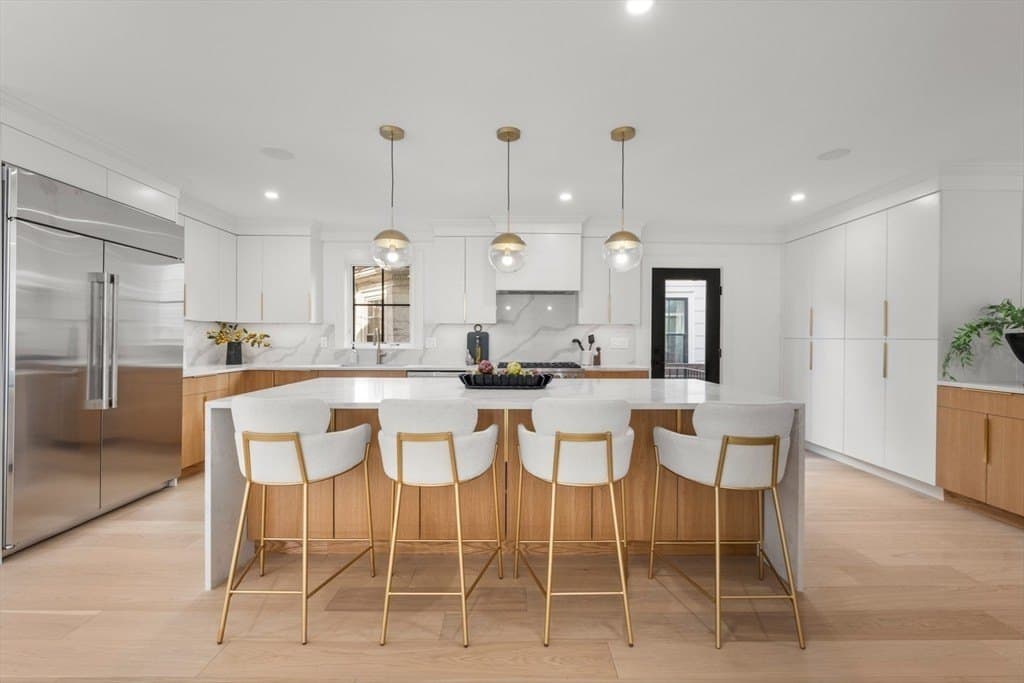 95 Stedman St Unit 1, Brookline