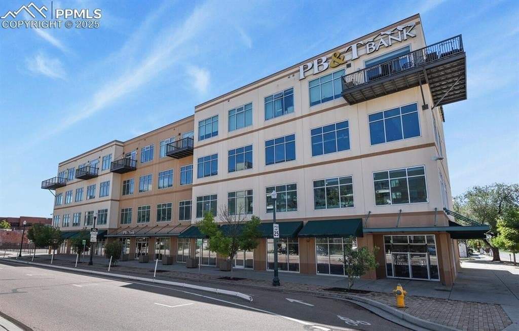 415 E Pikes Peak Ave Unit 405