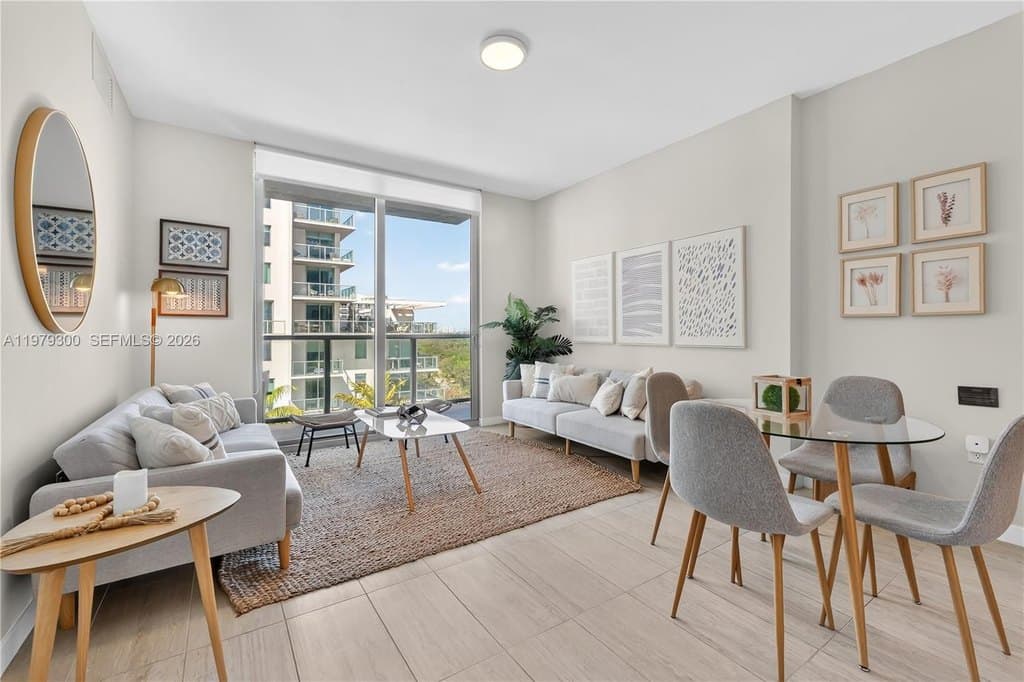 3900 Biscayne Blvd Unit S916