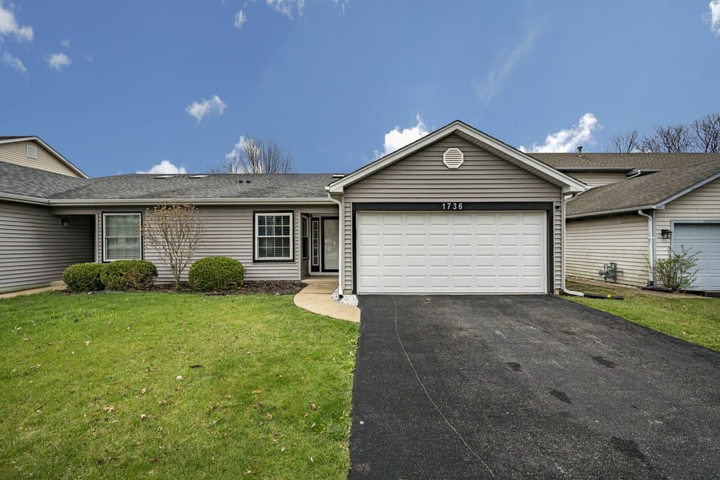 1736 Ranchview Dr, Naperville